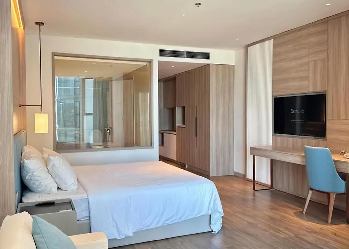 Lorin Sea View * Hạ Long